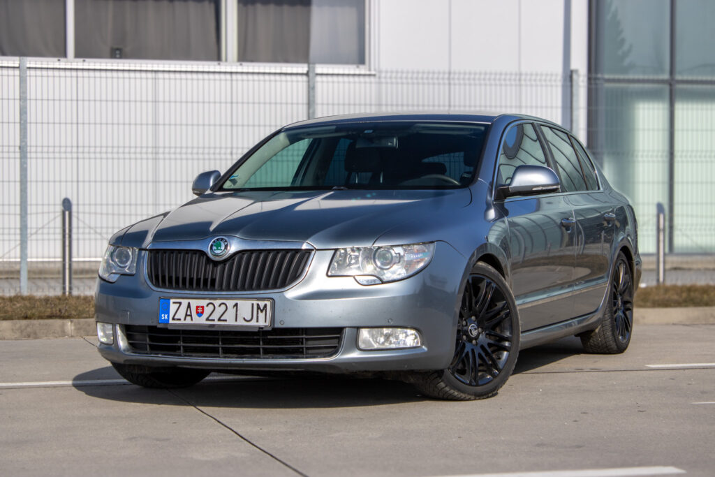 Škoda Superb
