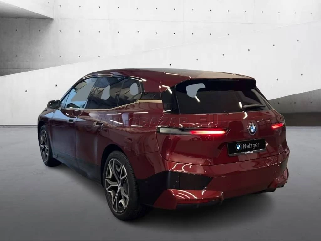 BMW iX 40 xDrive