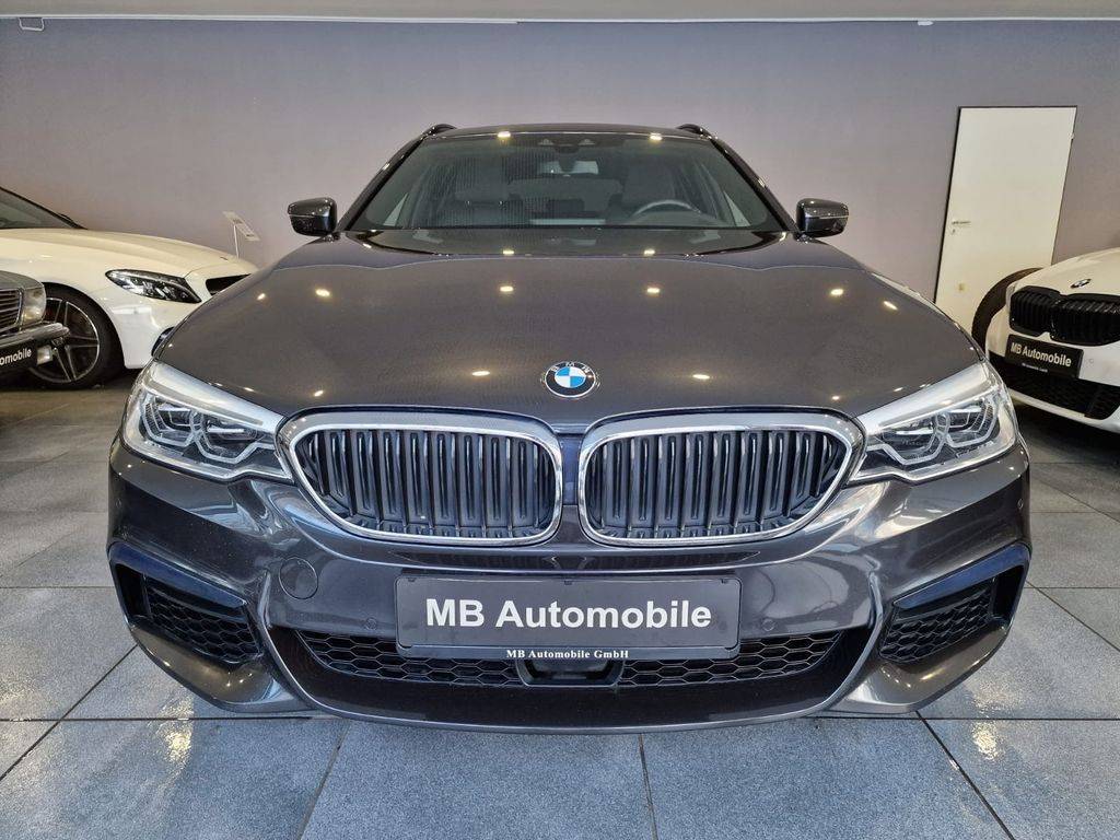BMW Rad 5 Touring 540i xDrive A/T