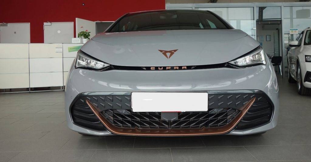 Cupra Born 58kWh 204k