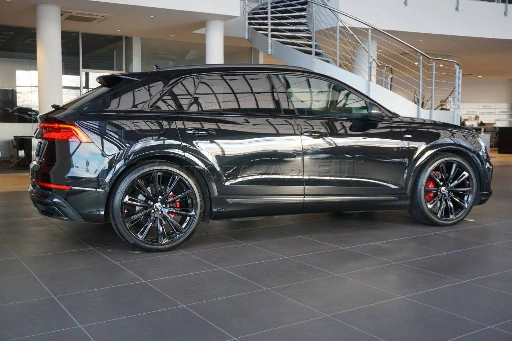 Audi Q8 50 3.0 TDI mHEV quattro tiptronic