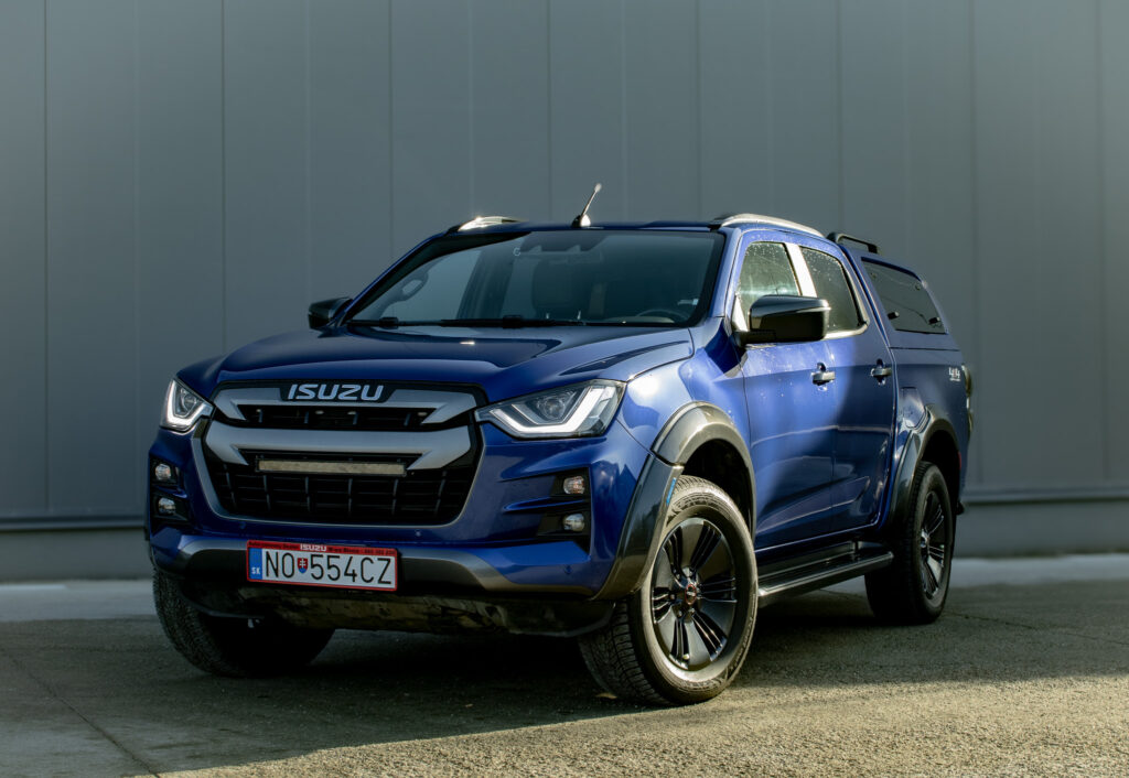 Isuzu D-max