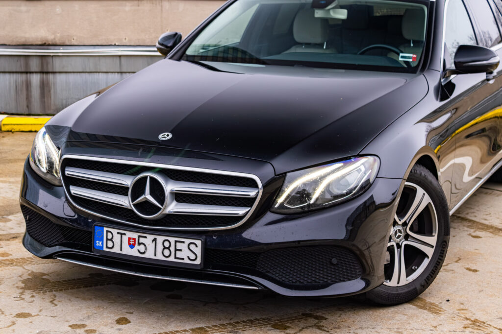 Mercedes-Benz E trieda T