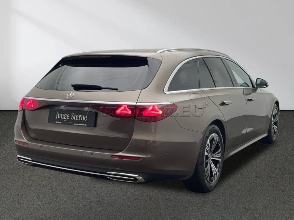 Mercedes-Benz E trieda Kombi 220 d mHEV A/T
