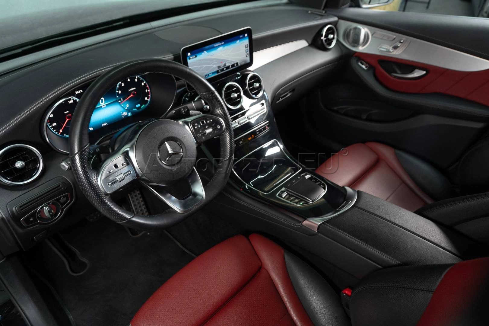 Mercedes-Benz GLC SUV 200 4MATIC A/T