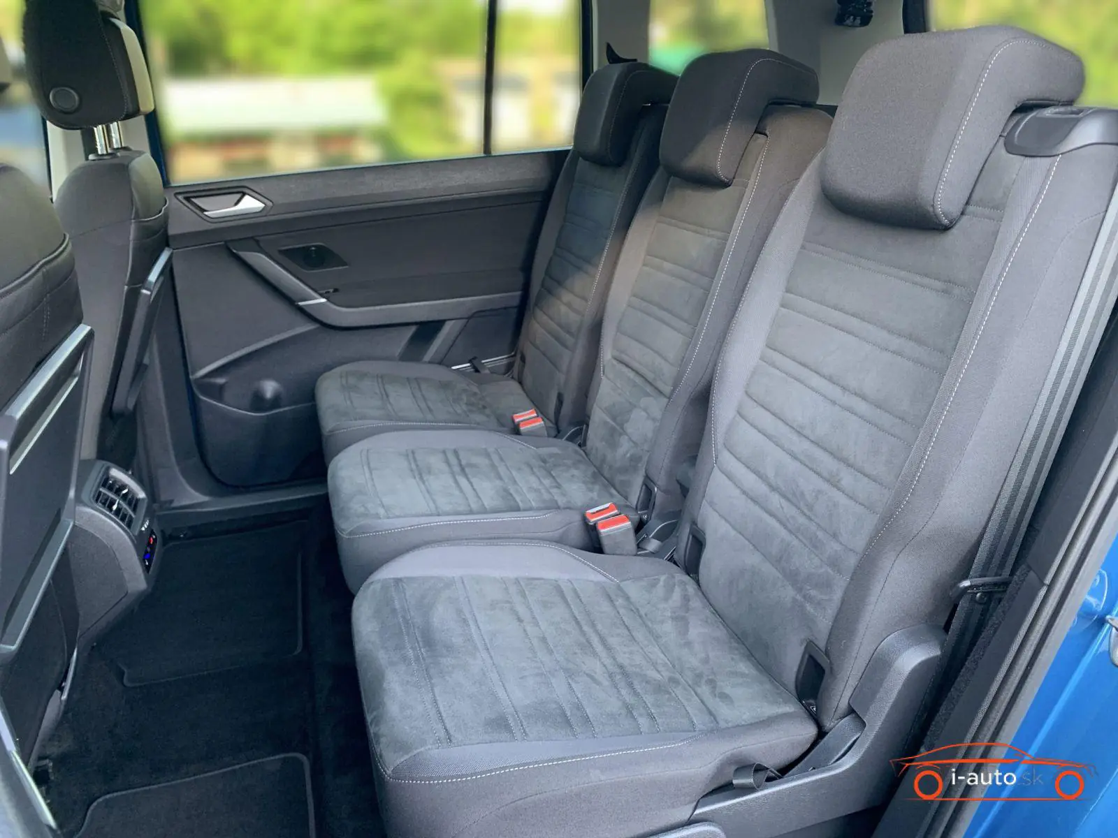 Volkswagen Touran 2023 na predaj – fotografia 9