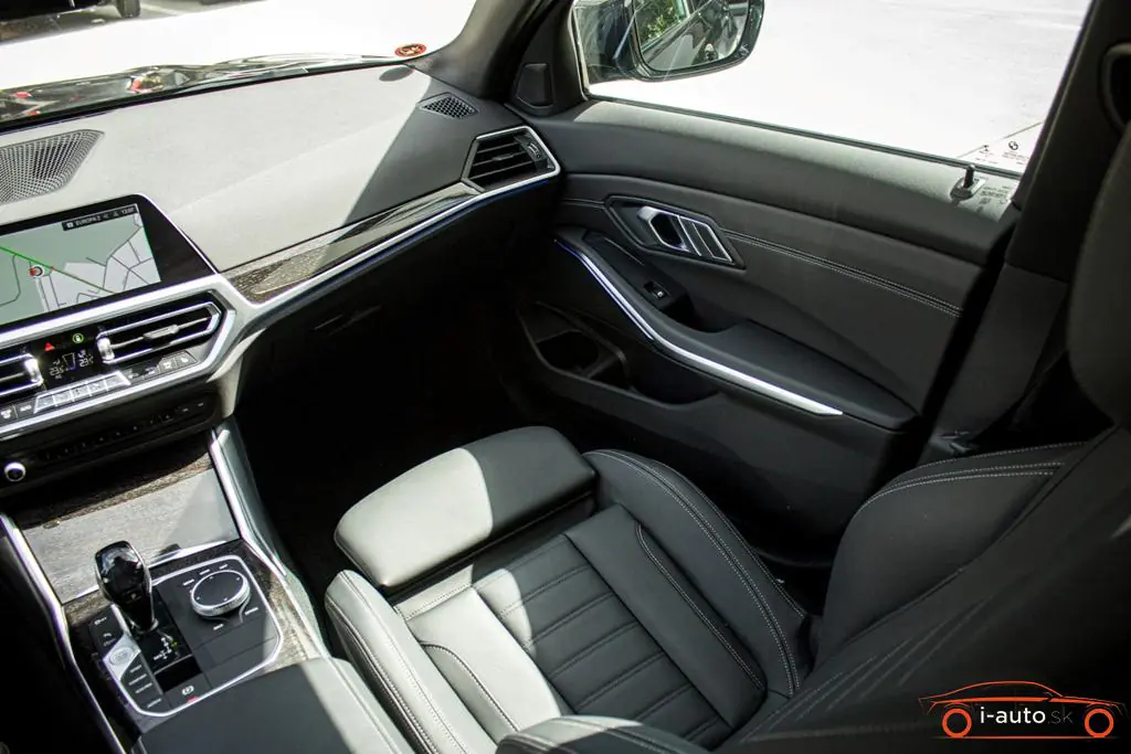 BMW Rad 3 2021 na predaj – fotografia 15