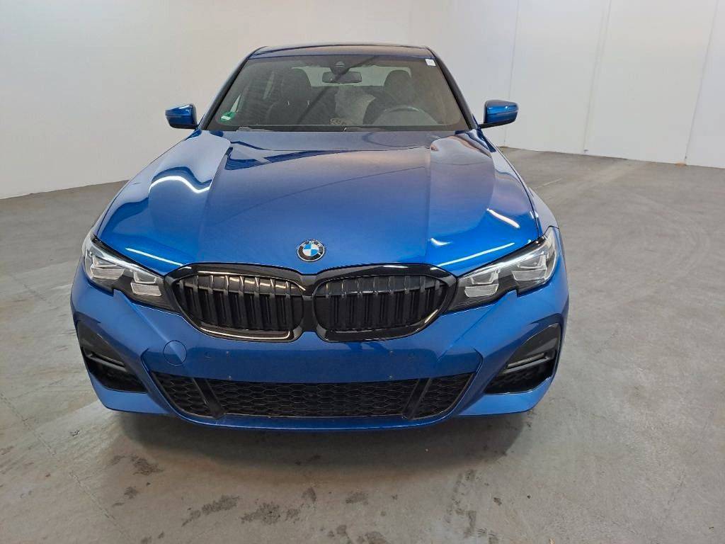 BMW Rad 3 320d mHEV xDrive A/T