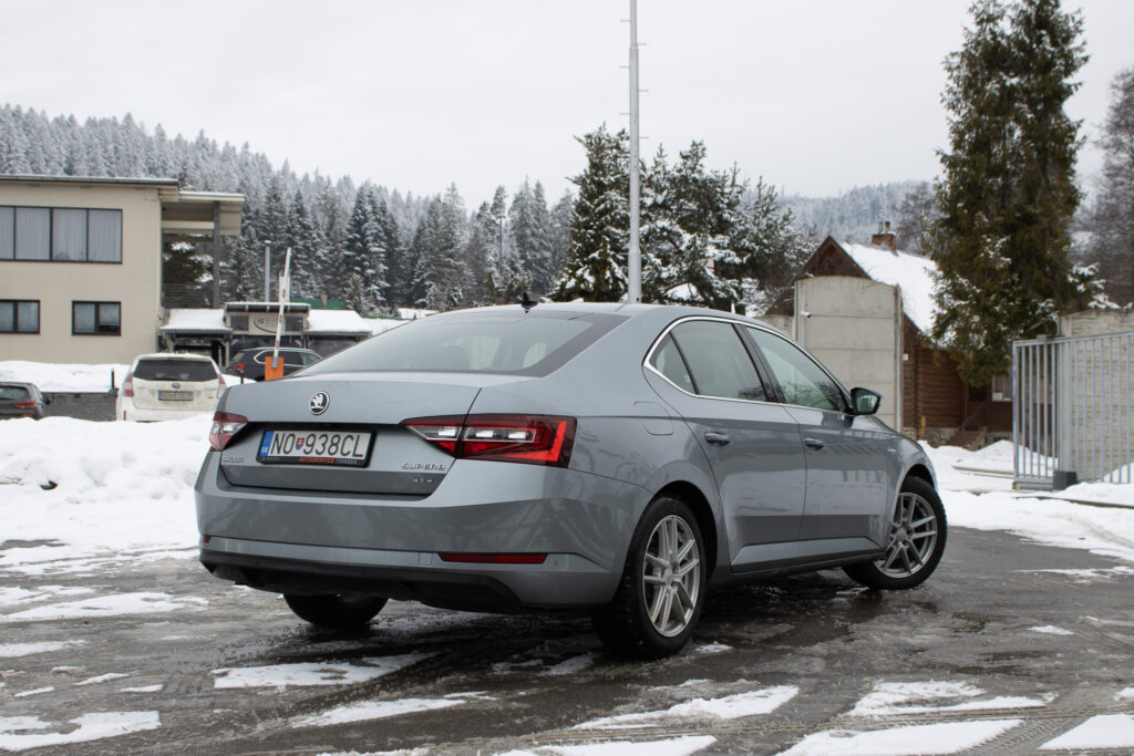 Škoda Superb