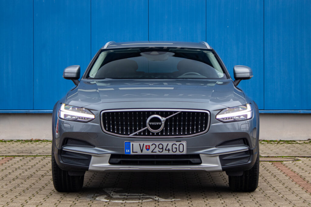 Volvo V90