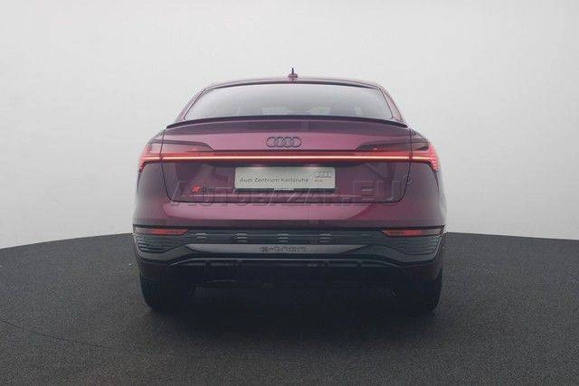Audi Q8 e-tron Sportback 55 S line quattro