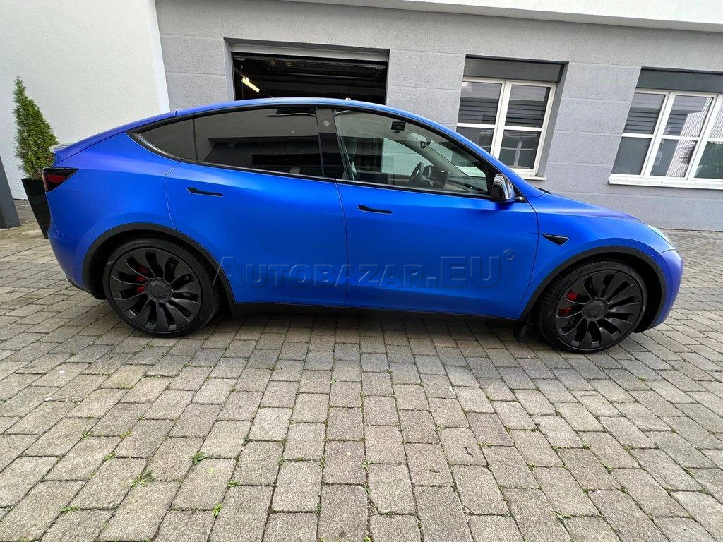Tesla Model Y 2023 na predaj – fotografia 7