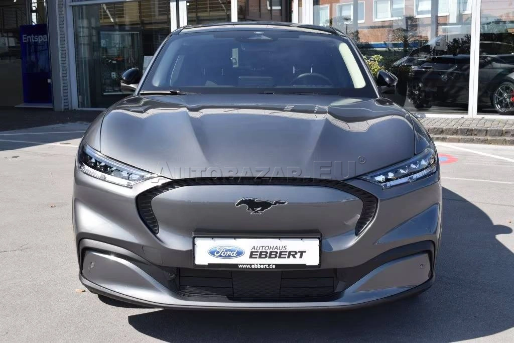 Ford Mustang Mach-E 75,7kWh RWD STD