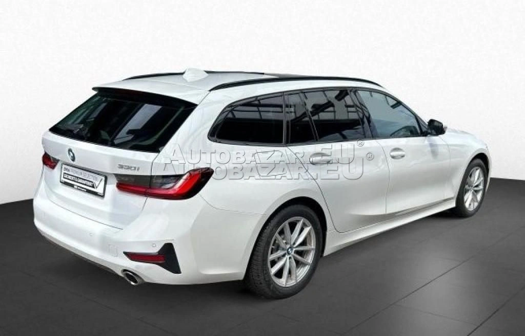 BMW rad 3 Touring 330i Touring A/T