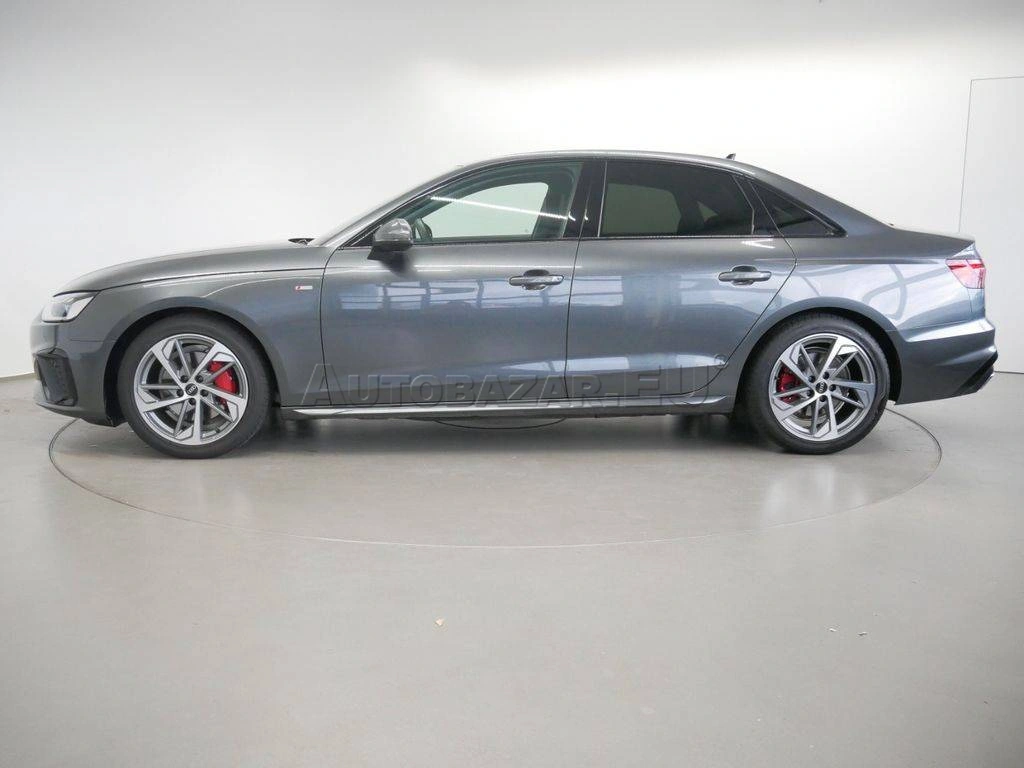 Audi A4 40 2.0 TFSI mHEV S line quattro S tronic