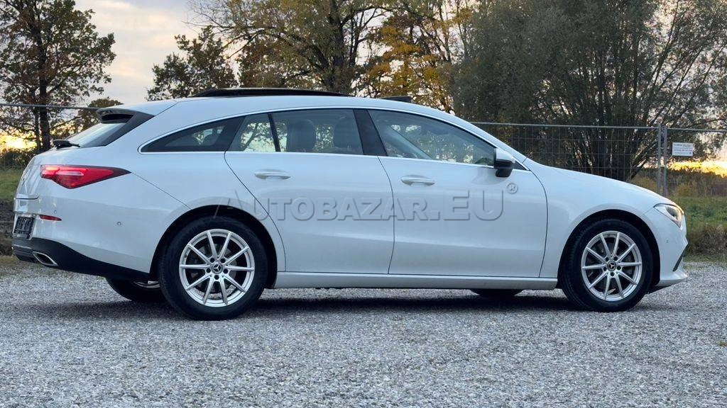 Mercedes-Benz CLA Shooting Brake SB 220 d A/T
