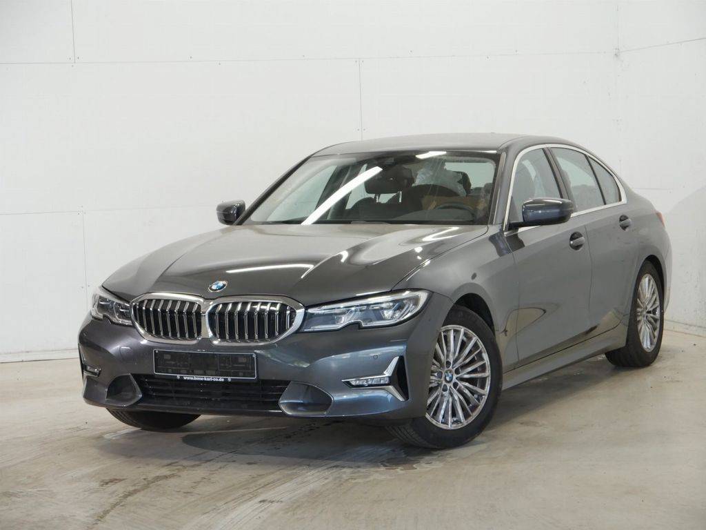 BMW Rad 3 320i A/T
