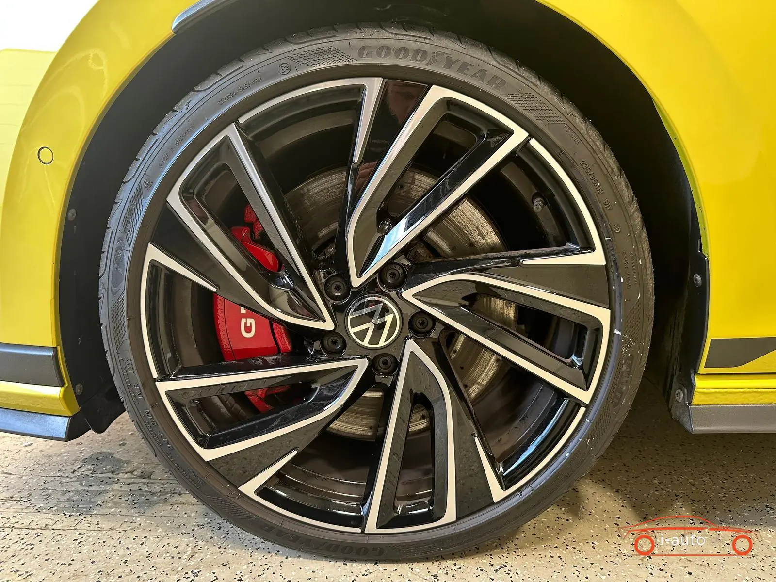 Volkswagen Golf 2021 na predaj – fotografia 13