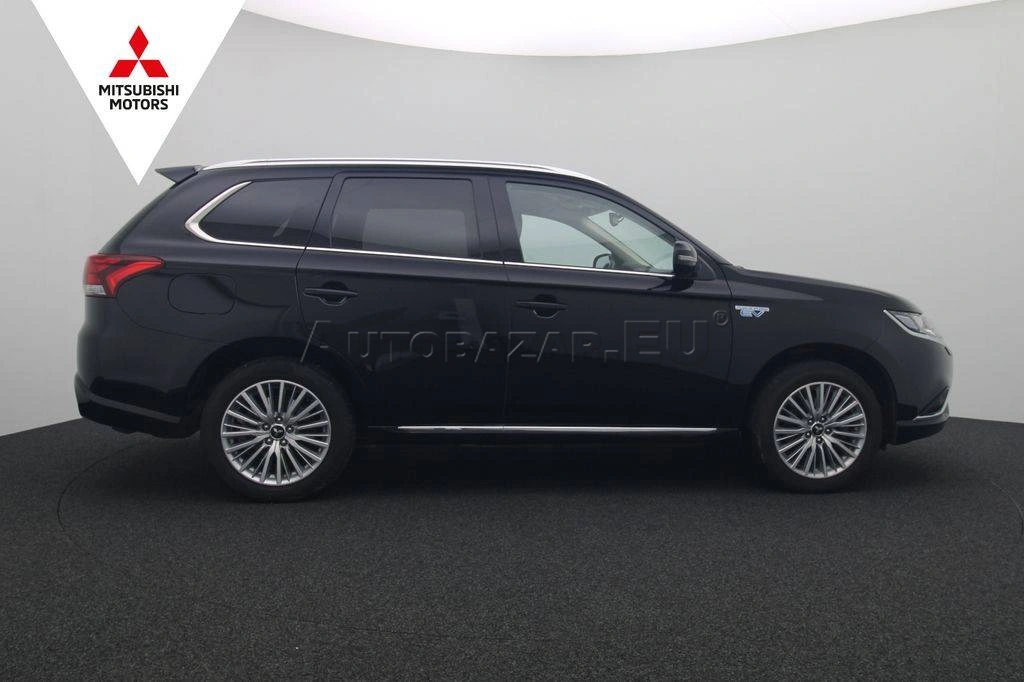 Mitsubishi Outlander PHEV 2.4 Basis 4WD A/T