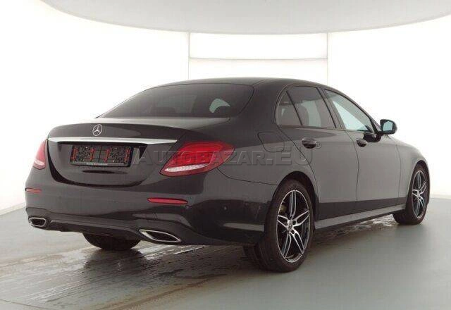 Mercedes-Benz E trieda Sedan 220 d A/T