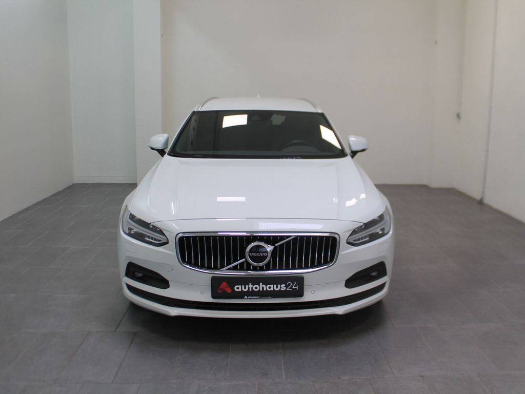 Volvo V90 B4 Momentum Pro A/T