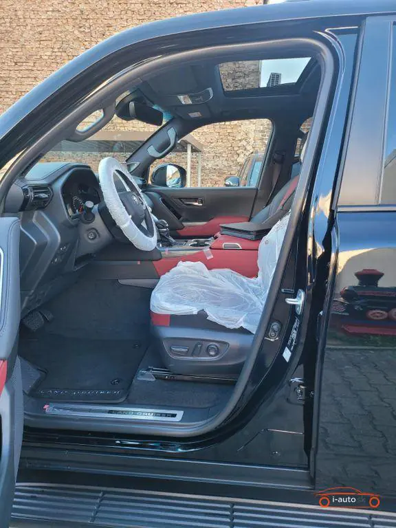 Toyota Land Cruiser 2023 na predaj – fotografia 7