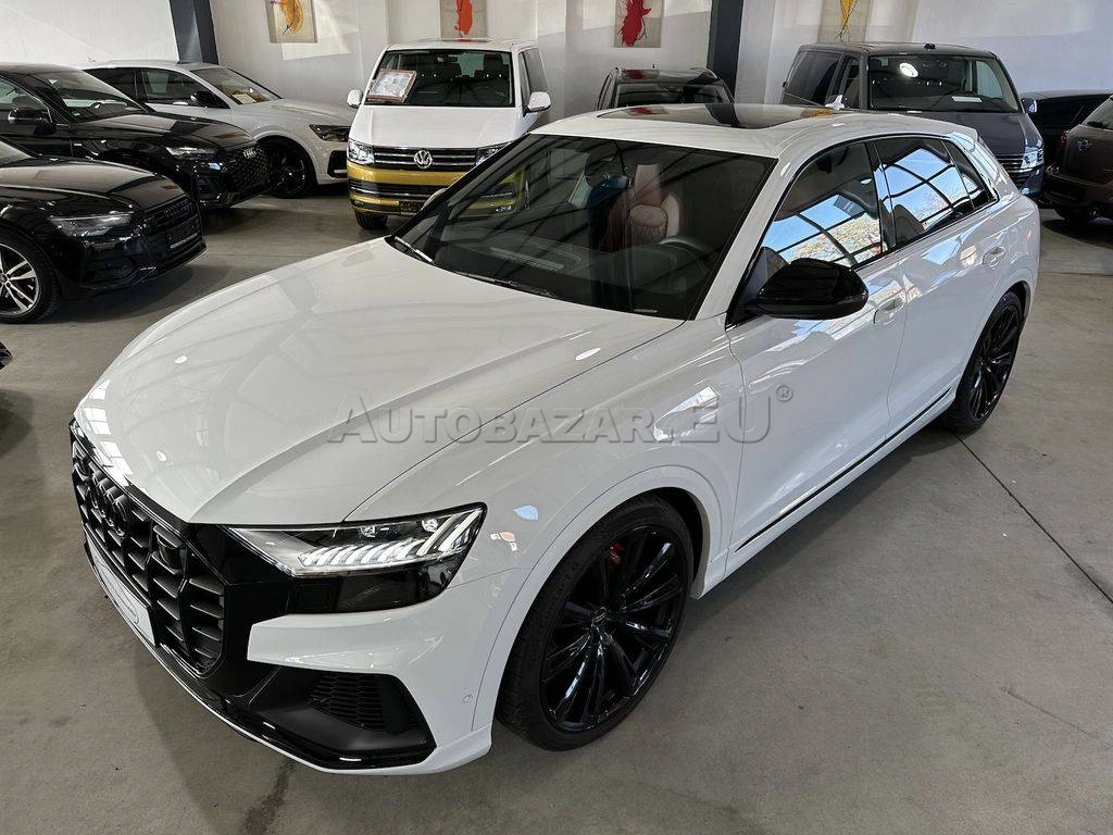 Audi Q8 SQ8 TFSI mHEV quattro tiptronic