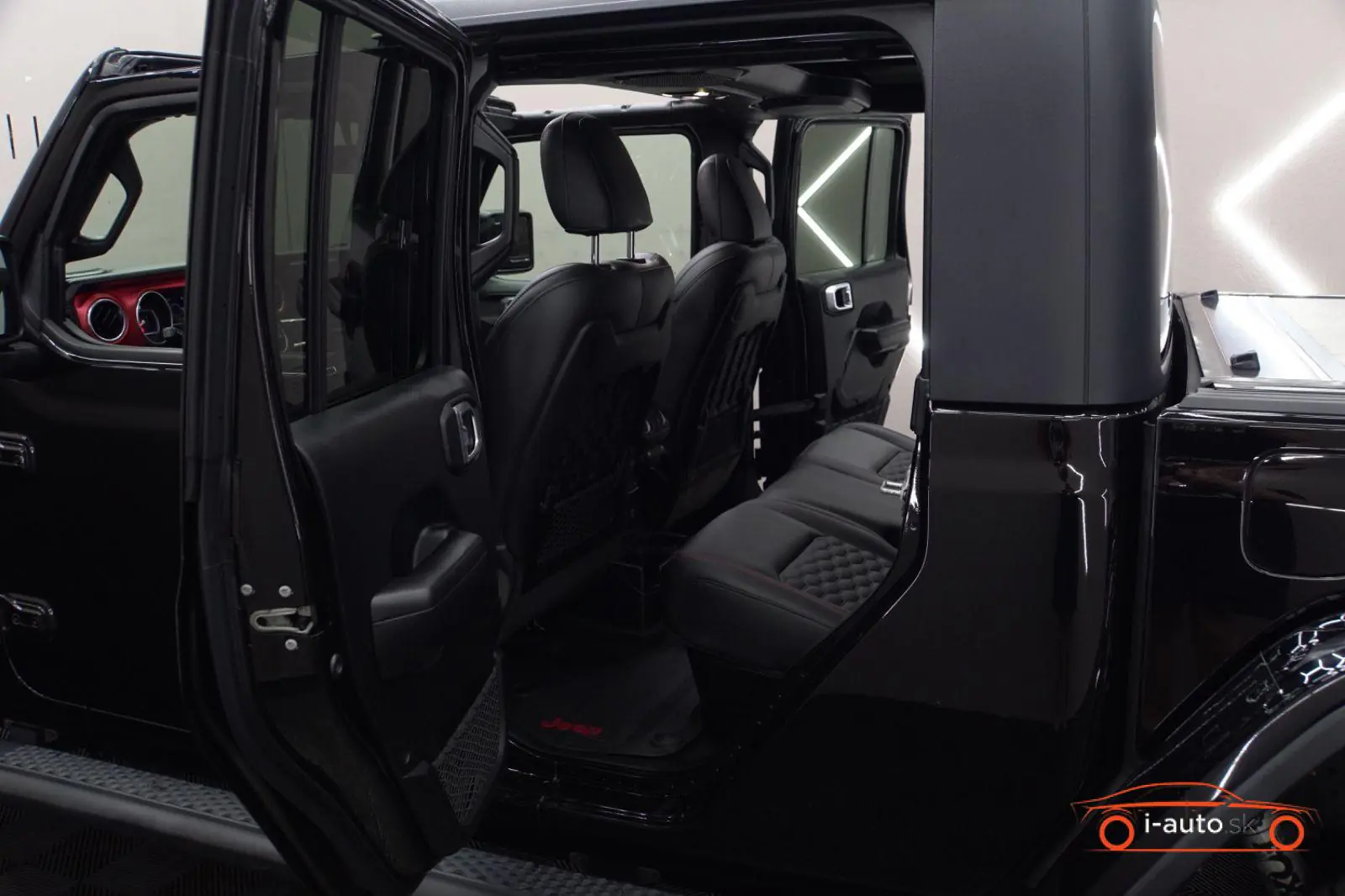 Jeep Gladiator 2021 na predaj – fotografia 16