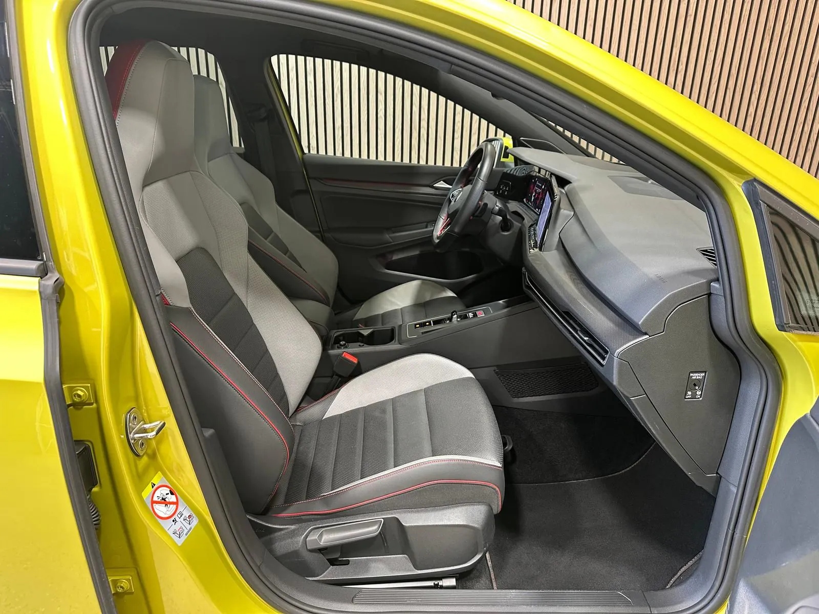 Volkswagen Golf 2021 na predaj – fotografia 14