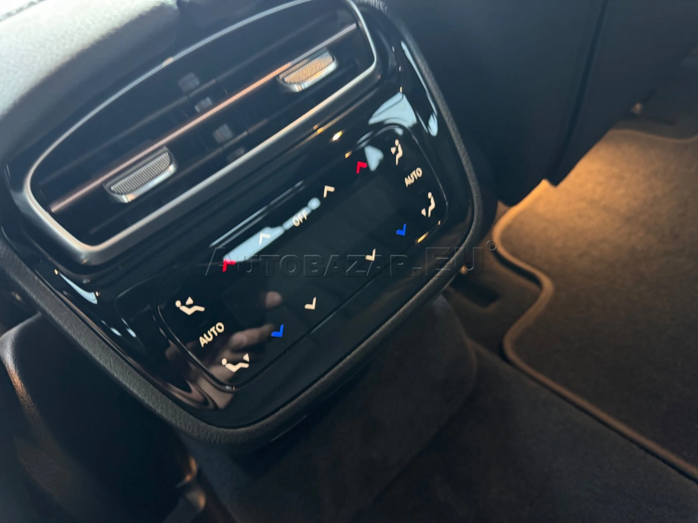 Mercedes-Benz EQE 2022 na predaj – fotografia 25