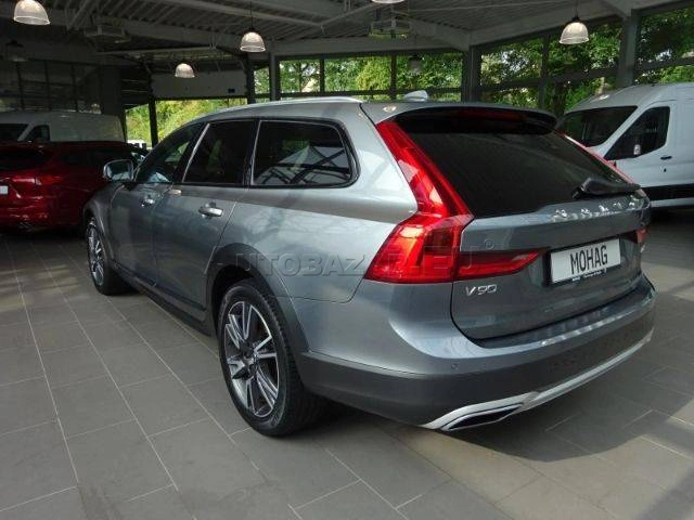Volvo V90 CC D5 2.0L Cross Country Pro AWD A/T