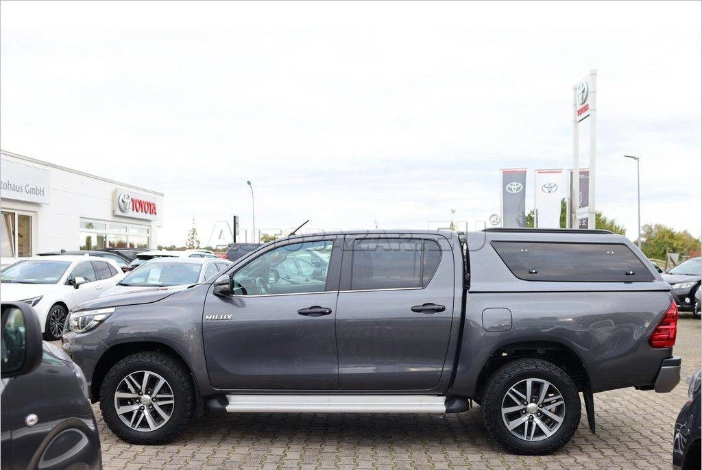 Toyota Hilux DC 2.4 I D-4D Executive A/T