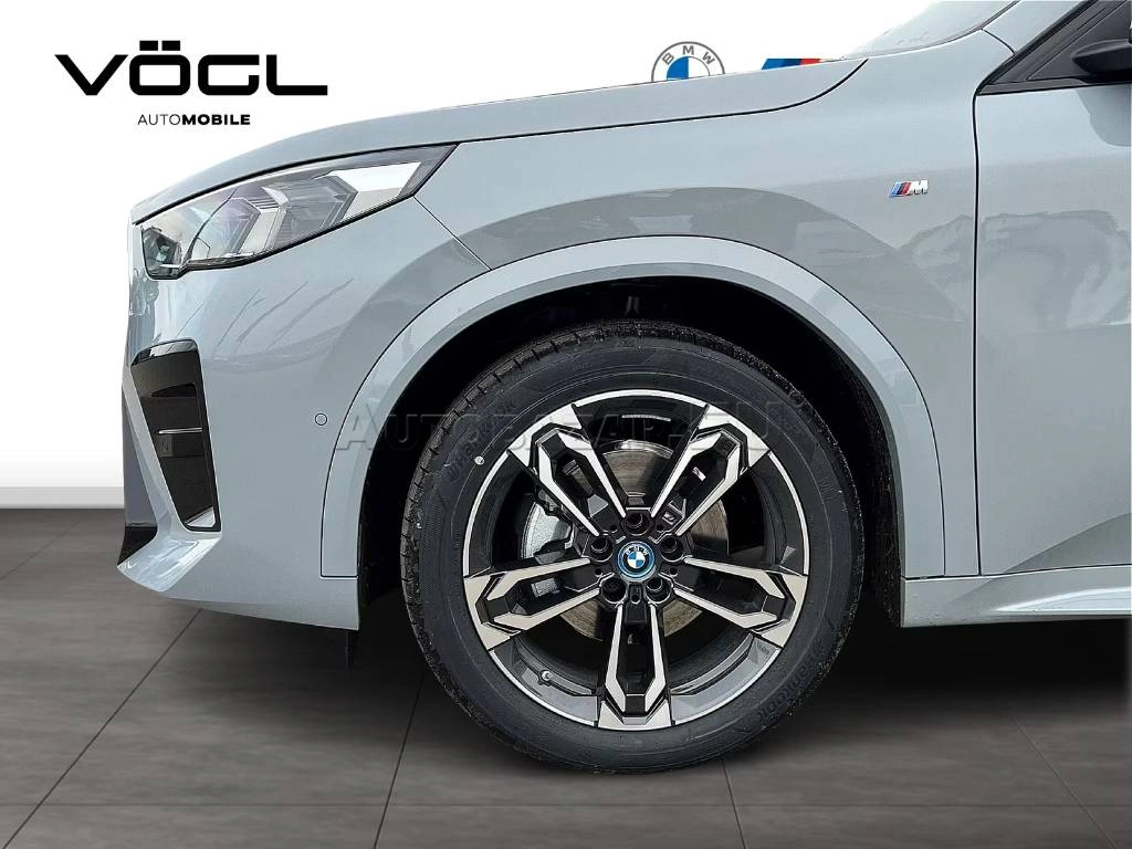 BMW iX2 20 eDrive M Sport