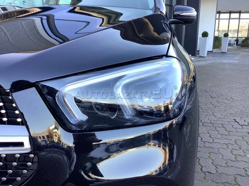 Mercedes-Benz GLE SUV 300 d 4MATIC A/T