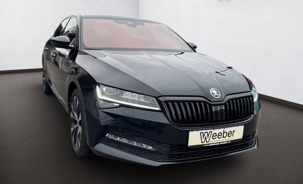Škoda Superb 2.0 TDI SCR Sportline DSG