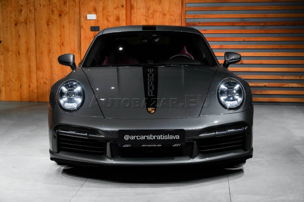 Porsche 911 992 Turbo