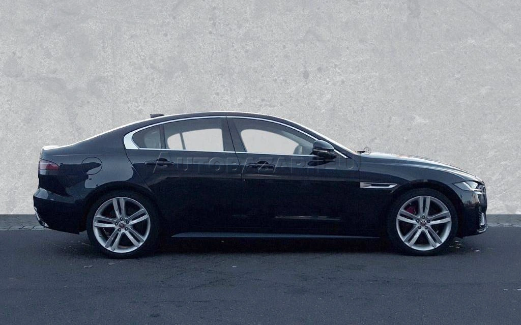 Jaguar XE 2.0D I4 D200 R-Dynamic HSE A/T