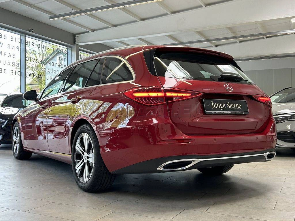 Mercedes-Benz C trieda Kombi 220 d mHEV A/T
