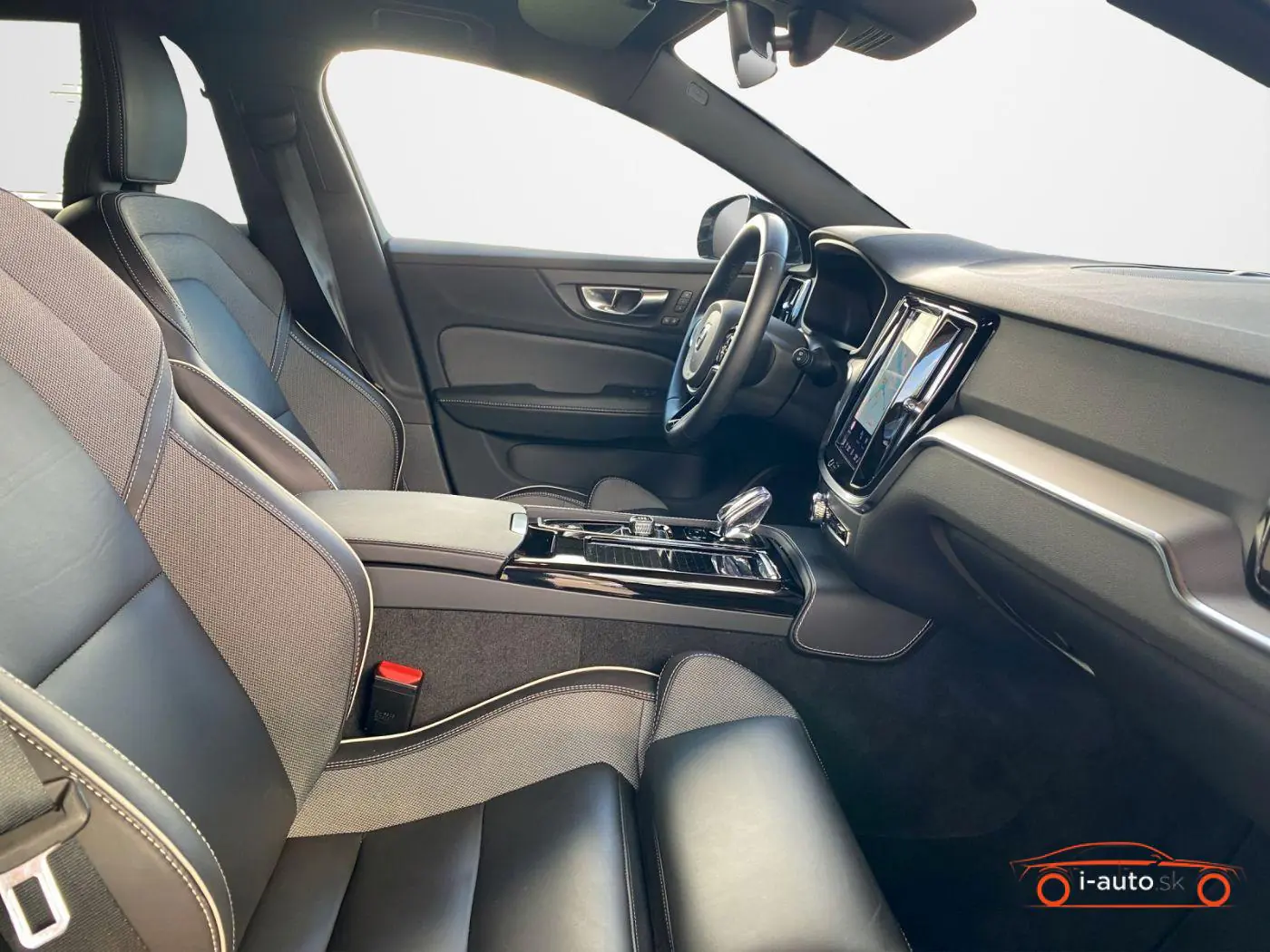 Volvo V60 2023 na predaj – fotografia 12