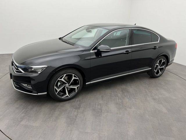 Volkswagen Passat 2.0 TDI EVO Elegance DSG