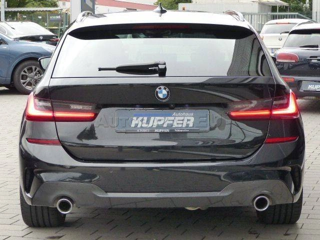 BMW Rad 3 Touring 320d mHEV  xDrive A/T