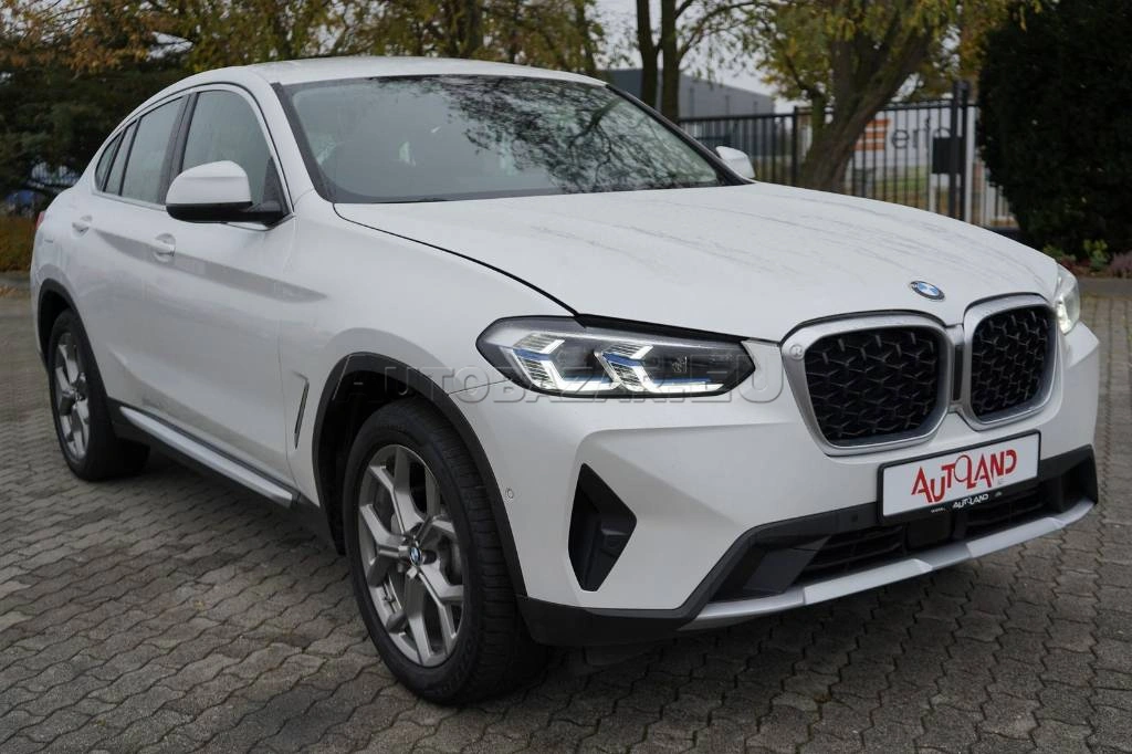 BMW X4 xDrive30i mHEV A/T