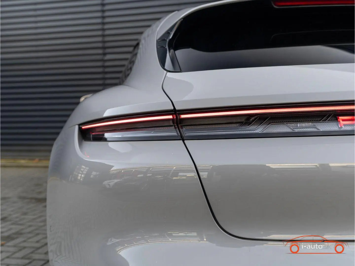 Porsche Taycan 2025 na predaj – fotografia 9