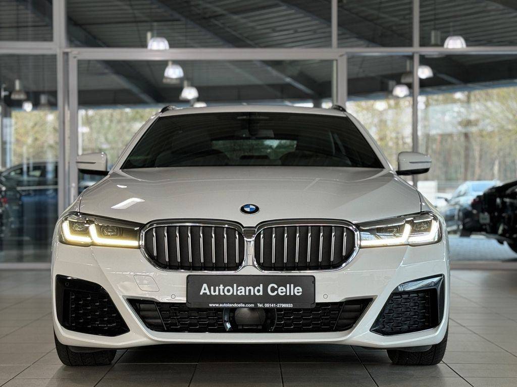 BMW Rad 5 Touring 540i mHEV xDrive A/T