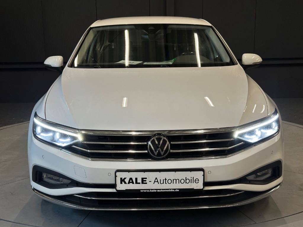 Volkswagen Passat 2.0 TDI Elegance DSG