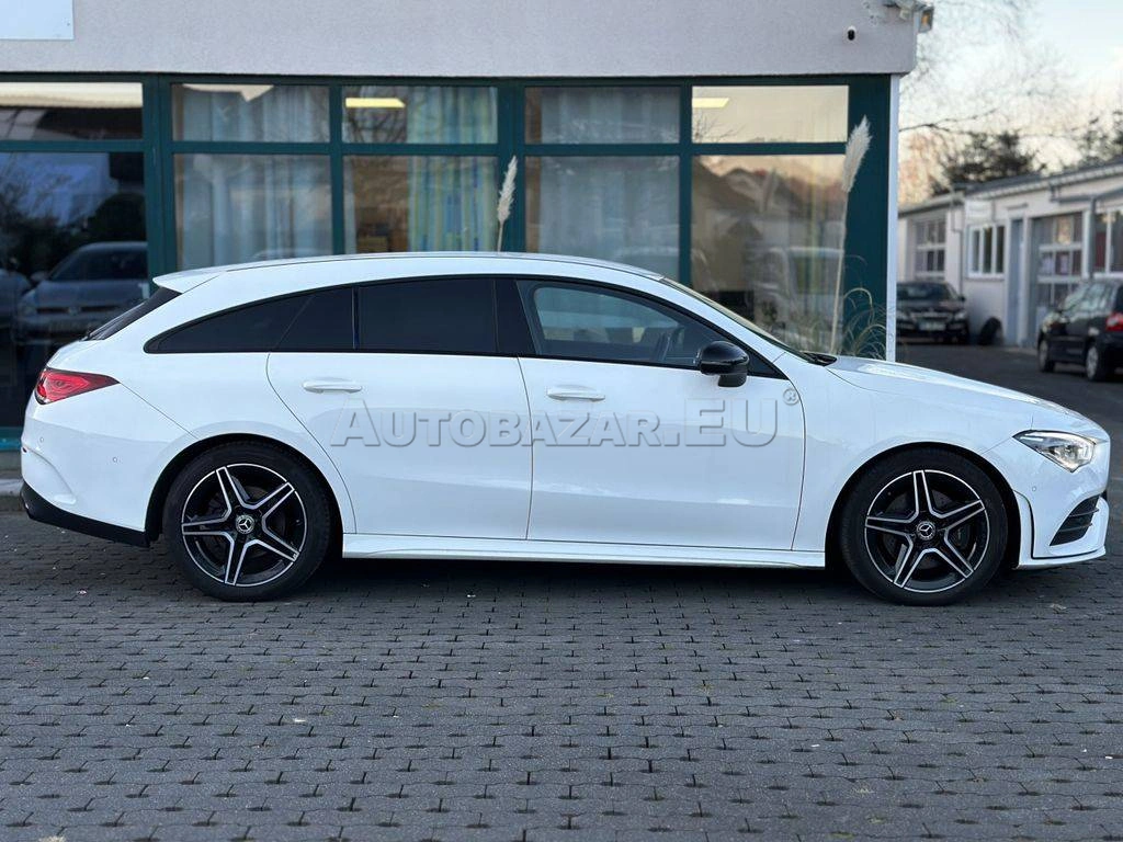 Mercedes-Benz CLA Shooting Brake SB 220 d 4MATIC A/T