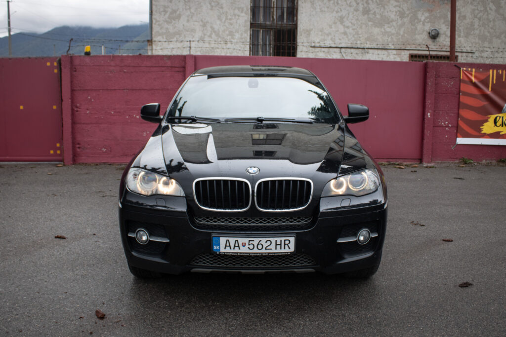 BMW X6