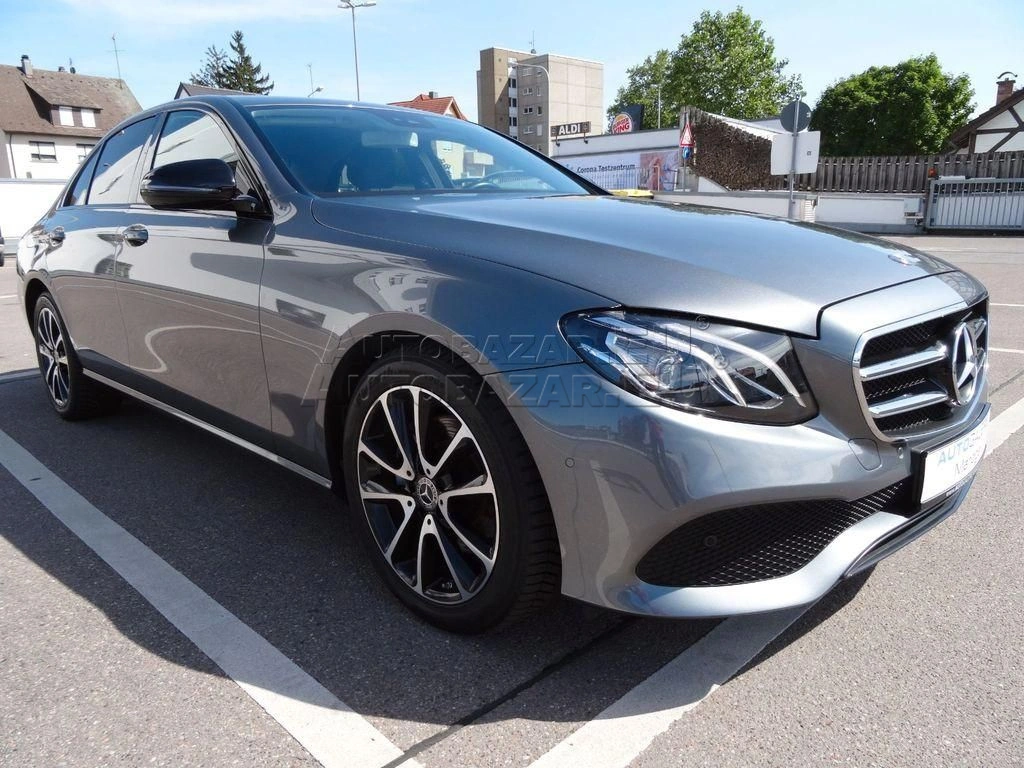 Mercedes E trieda 220 d A/T