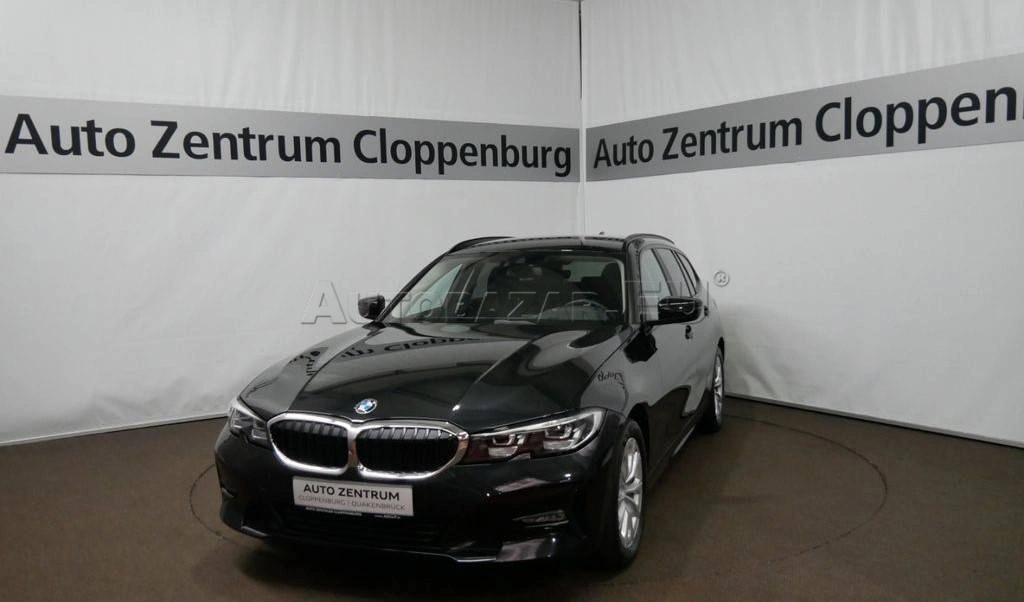 BMW Rad 3 Touring 320d mHEV  xDrive A/T