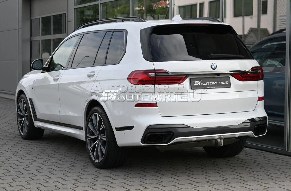 BMW X7 XDrive M50i A/T